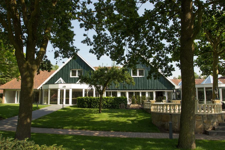 Verbouw en onderhoud Parkhotel De Wiemsel